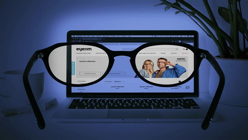 Tròng Kính Chống Ánh Sáng Xanh Được Nhiều Người Lựa Chọn